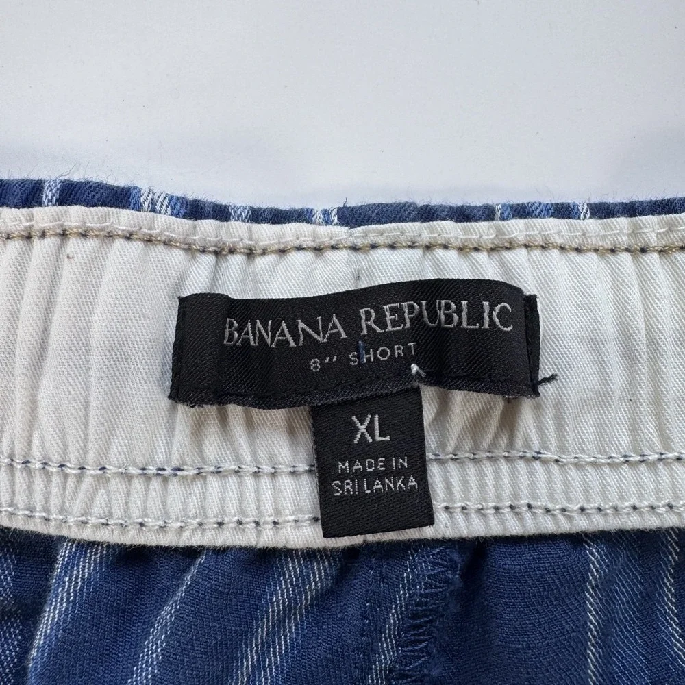 BANANA REPUBLIC 8